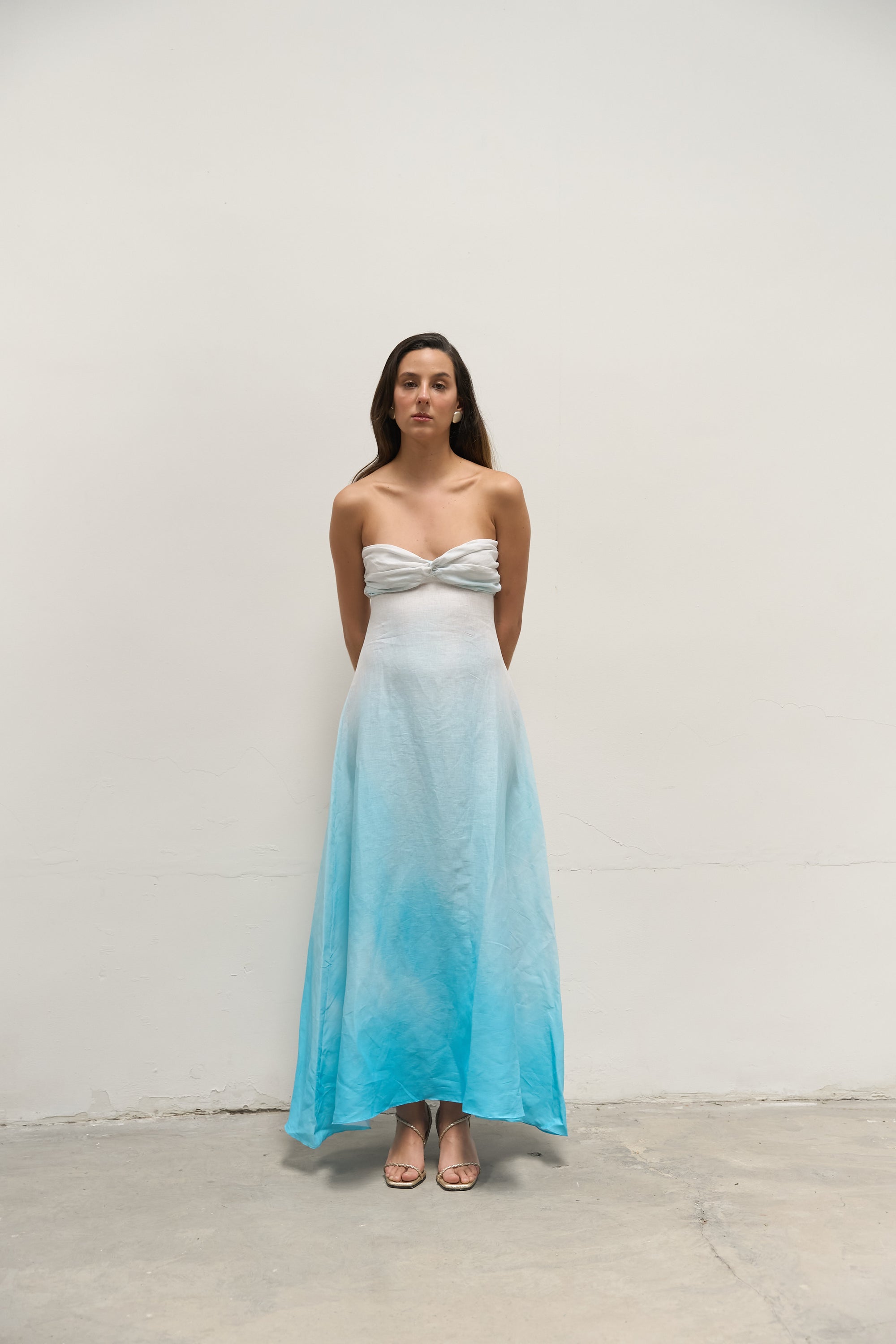 VESTIDO CELESTE